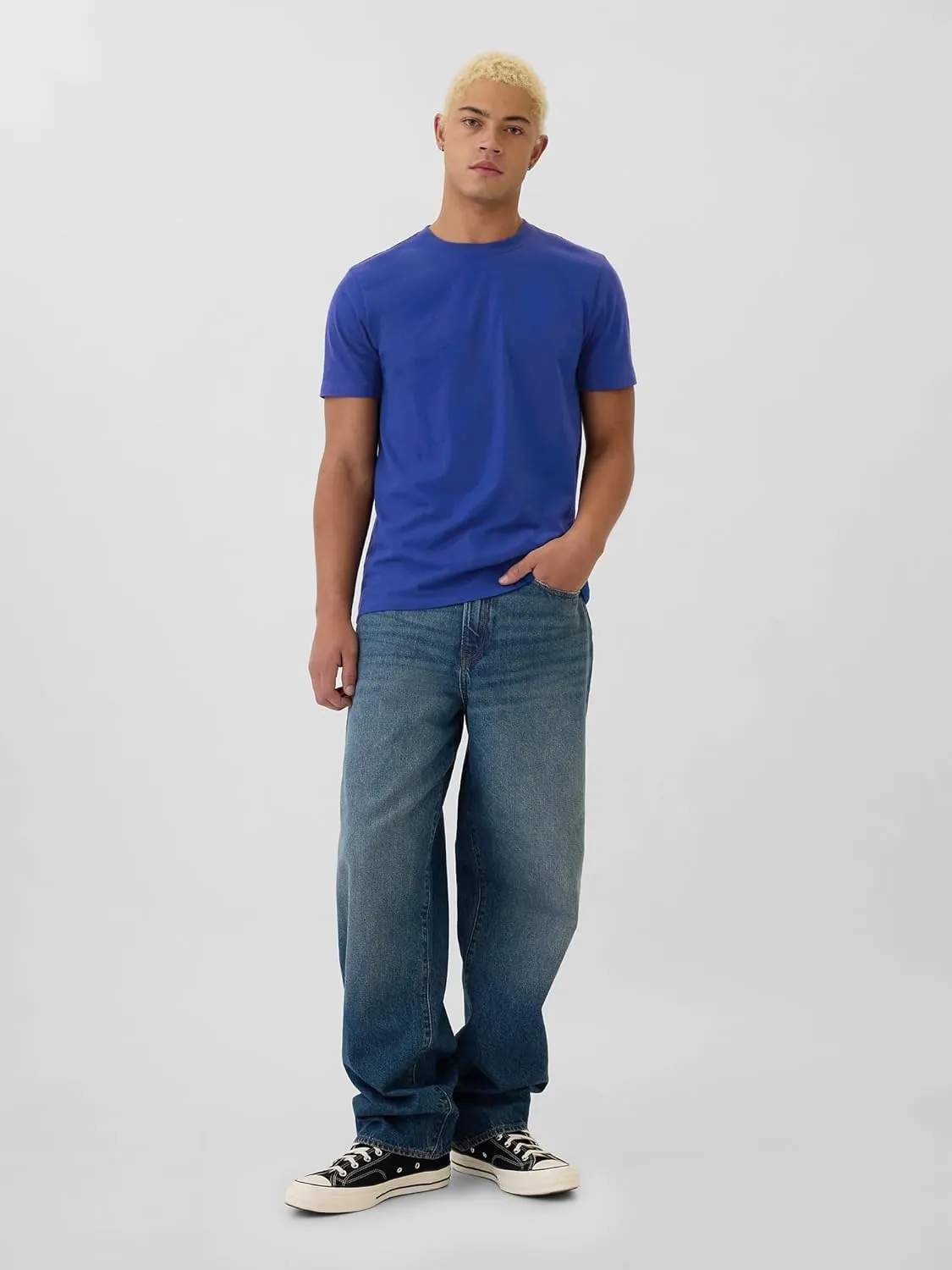 GAP Men's Everyday Soft Crewneck T-Shirt Tee