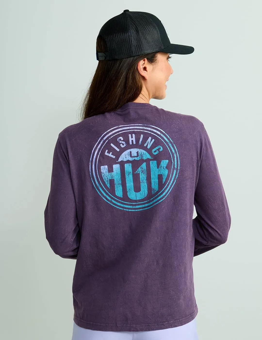 HUK Women's Short Sleeve Mineral Wash Pocket Tee, Fishing T-Shirt