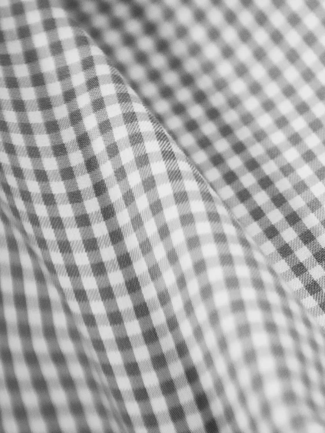 Van Heusen Men's Regular Fit Gingham Button Down Collar Dress Shirt