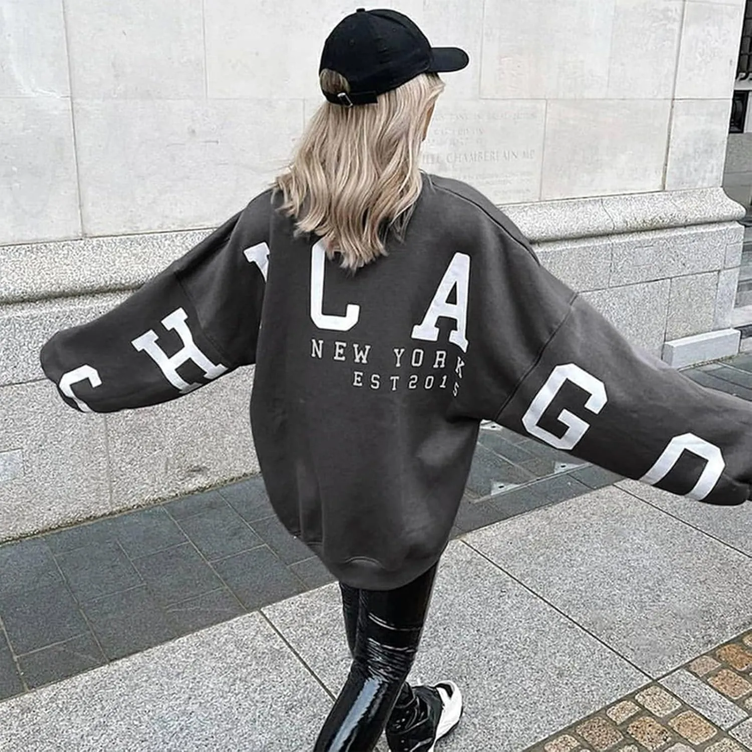 Womens Graphic Sweatshirt Y2K Oversize Letter Chicago Graphic Print Sweatshirt Drop Shoulder Crewneck Pullover Tops