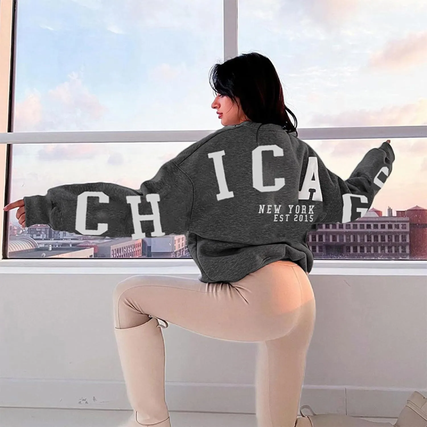 Womens Graphic Sweatshirt Y2K Oversize Letter Chicago Graphic Print Sweatshirt Drop Shoulder Crewneck Pullover Tops