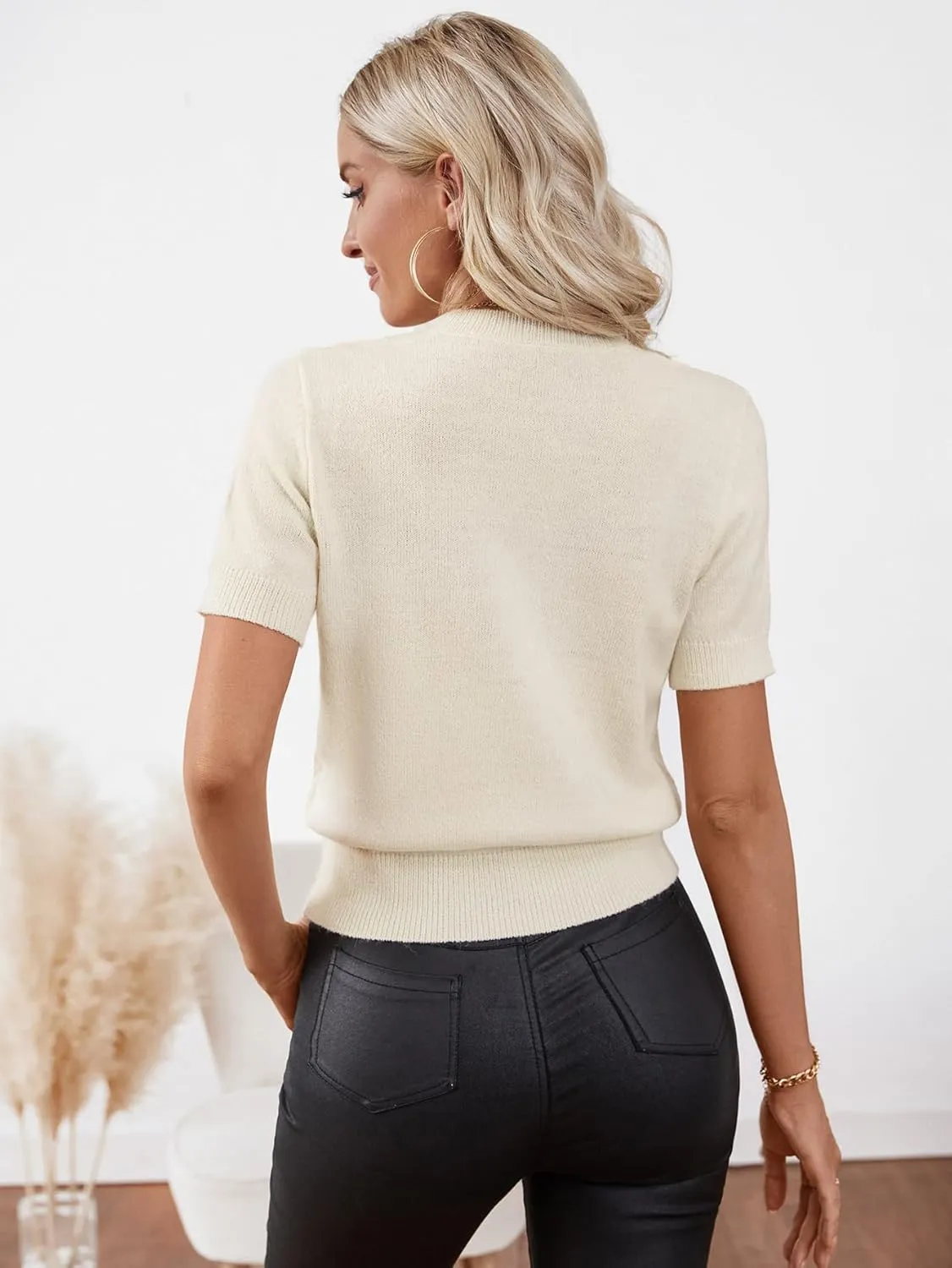 Womens Lightweight Slim Fit Cropped Short Sleeve Sweater Spring 2025 Outfits Crewneck Thin Sheer Knit T-Shirt Top