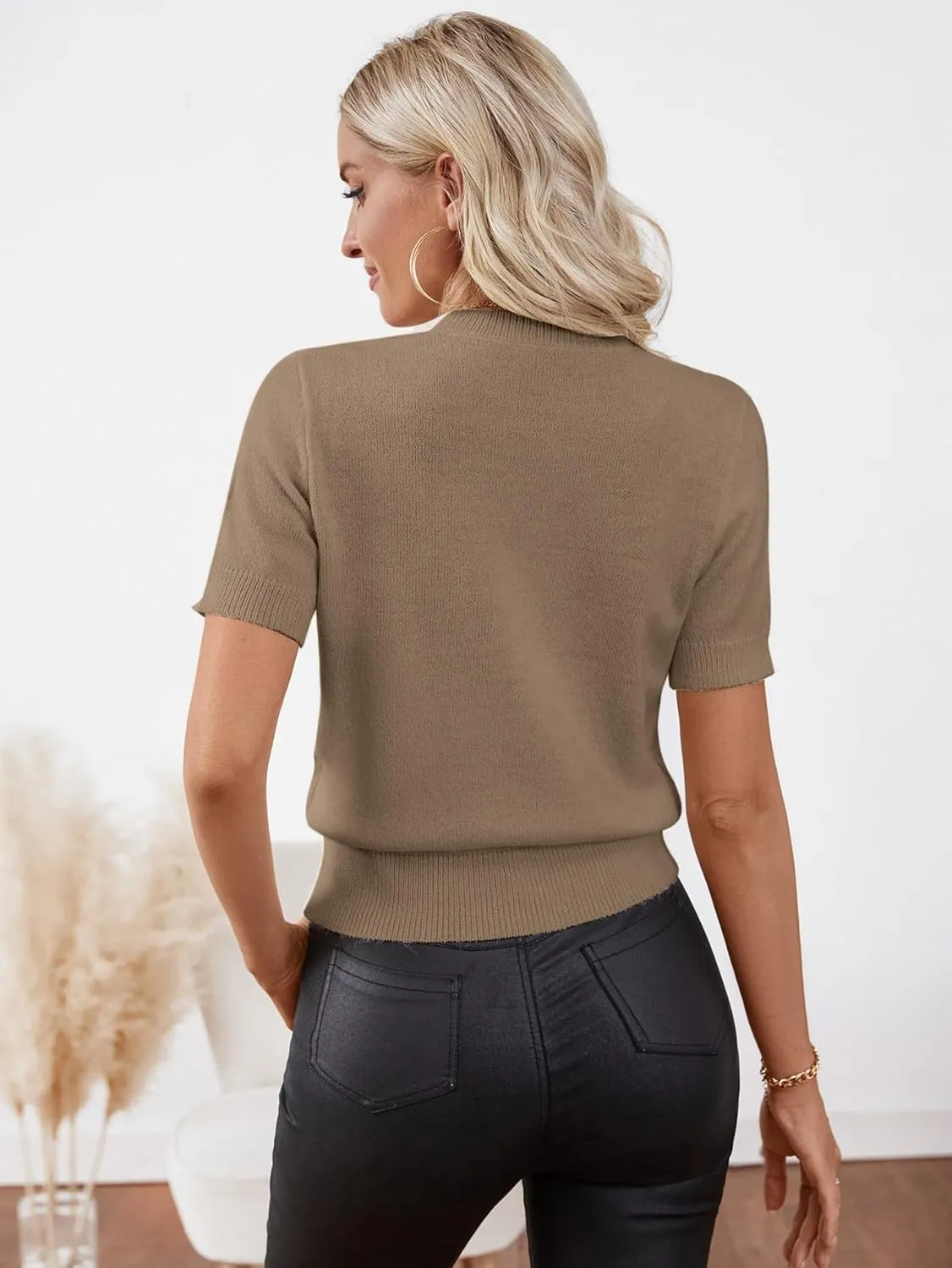 Womens Lightweight Slim Fit Cropped Short Sleeve Sweater Spring 2025 Outfits Crewneck Thin Sheer Knit T-Shirt Top